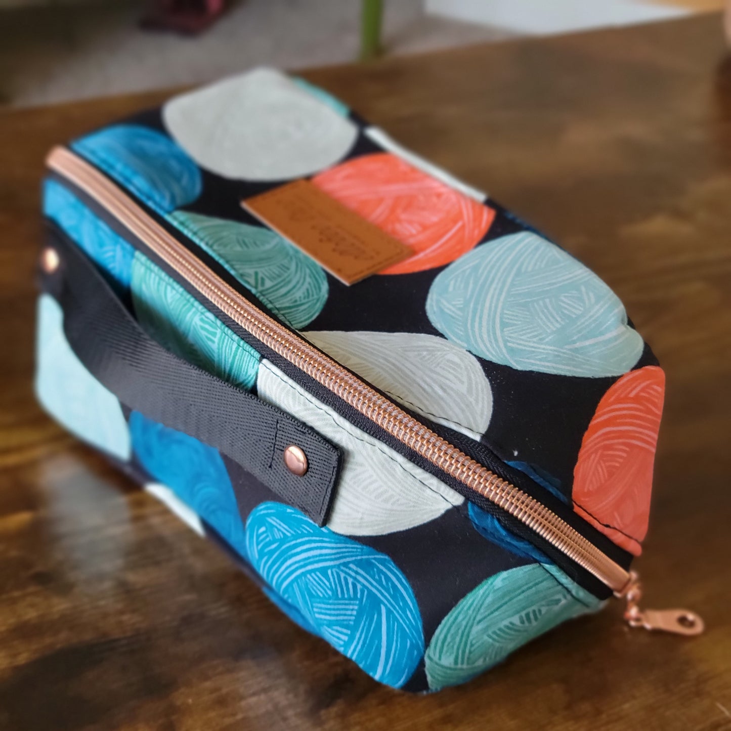Yarn Daze Prism Pouch SAMPLE