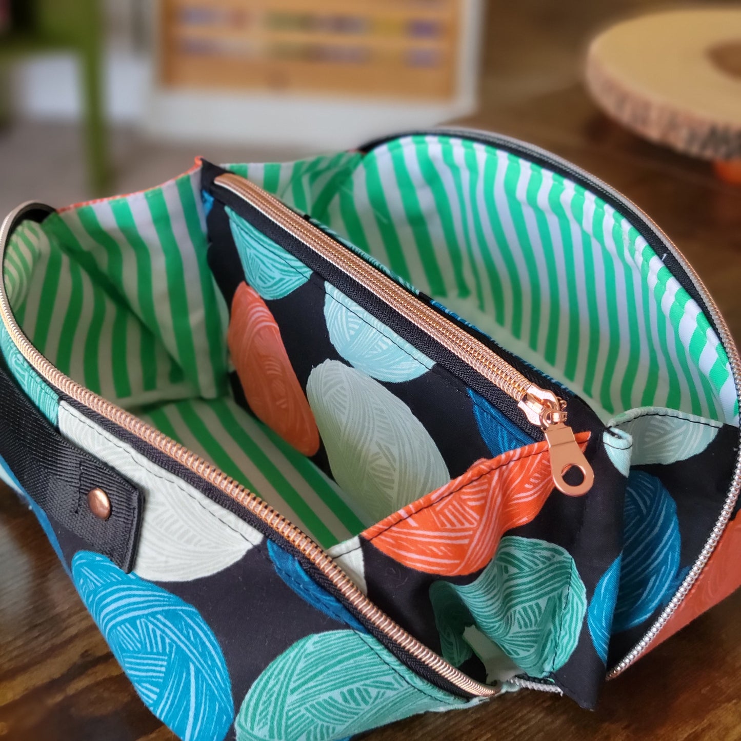 Yarn Daze Prism Pouch SAMPLE
