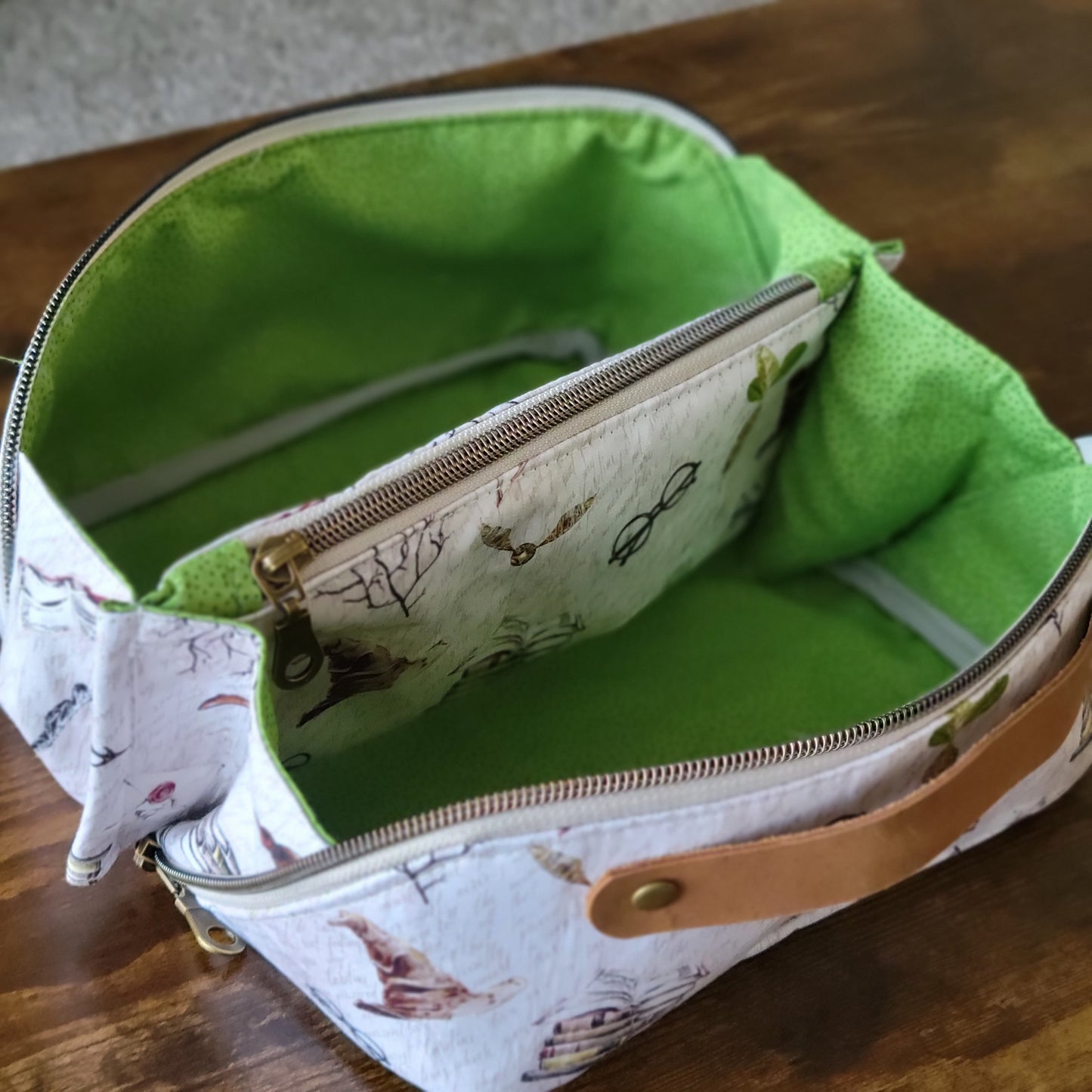 HP Prism Pouch SAMPLE