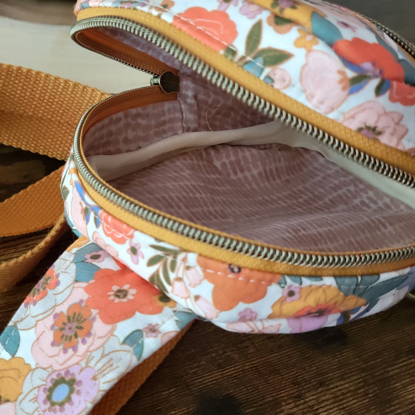 Retro Summer Mini Sling