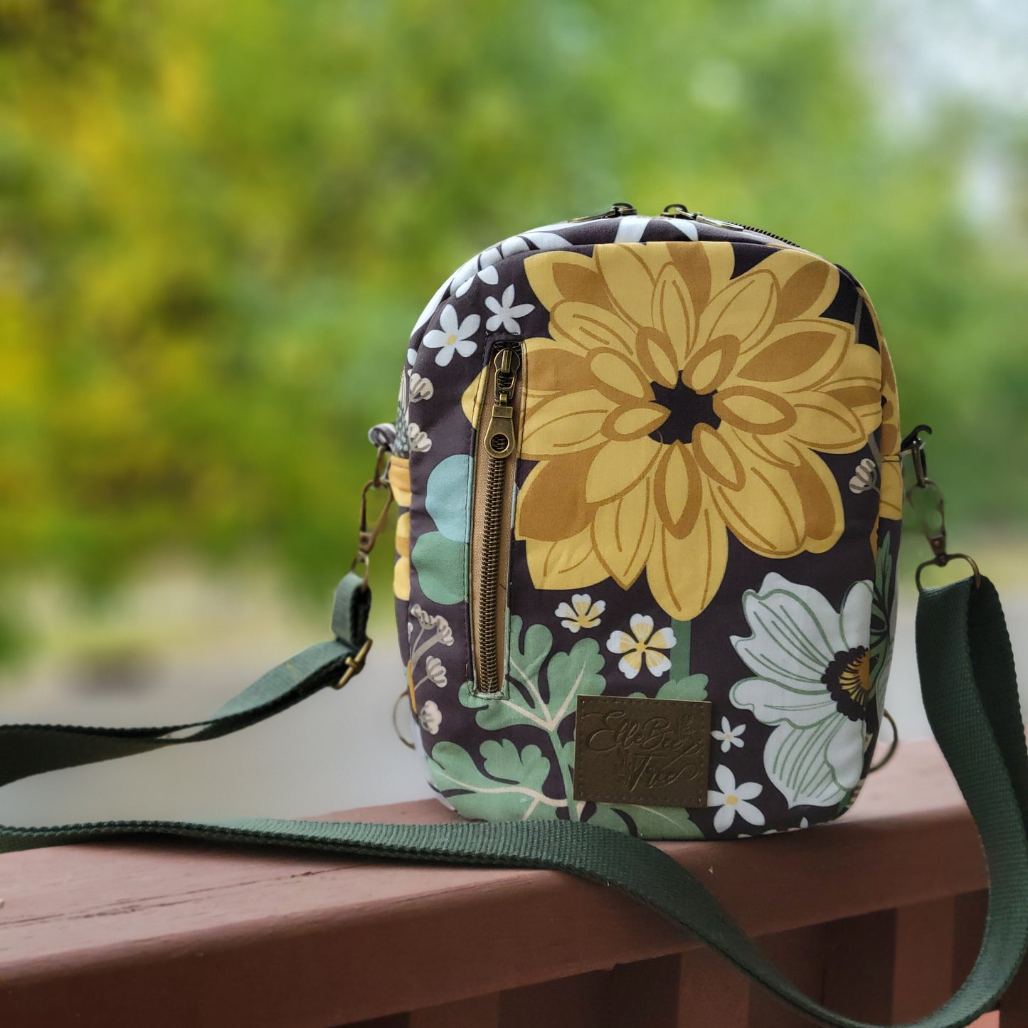 Bohemia Pebble Sling : Convertible Crossbody / Sling / Backpack