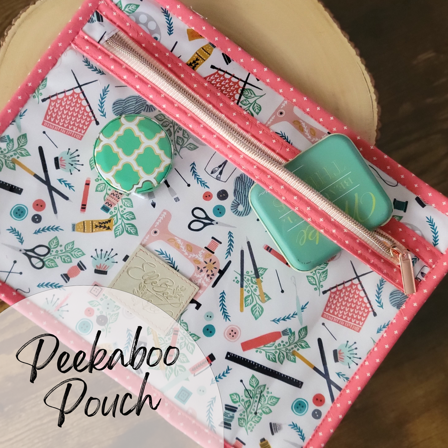 C U S T O M : Peekaboo Pouch