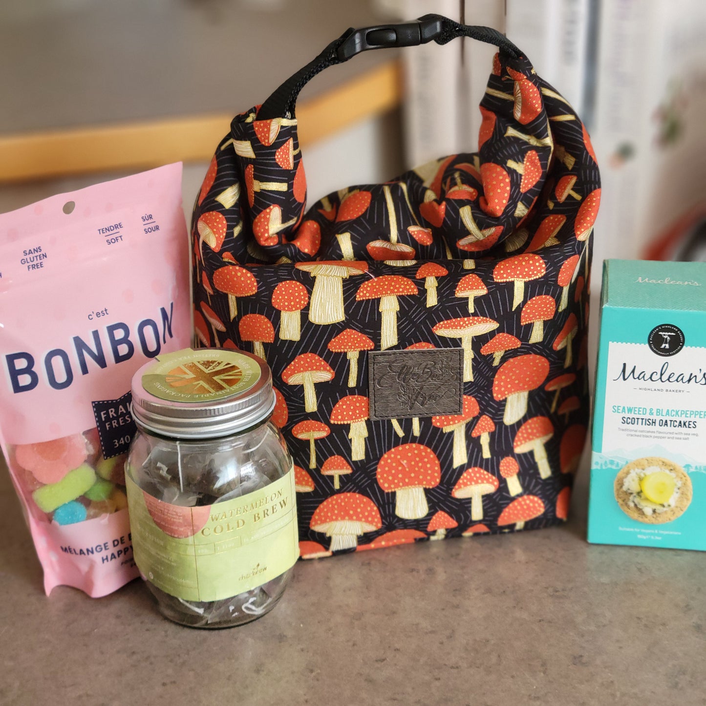 Nocturnal Mushrooms Insulated Snacky Sac Lunch Kit