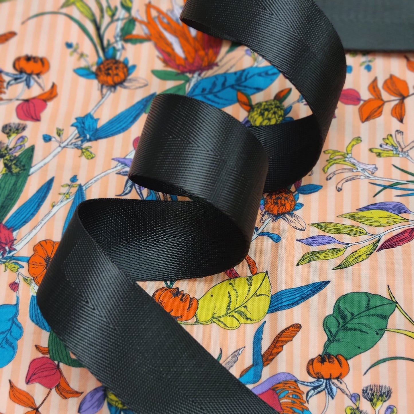 1.5" (35mm) Coal Black Nylon Webbing - Bag Making Supplies