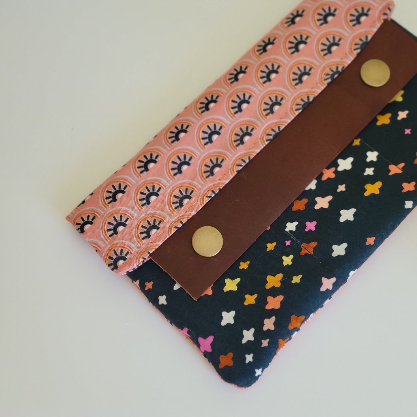 Happy-Go-Lucky Large Minimalist Wallet