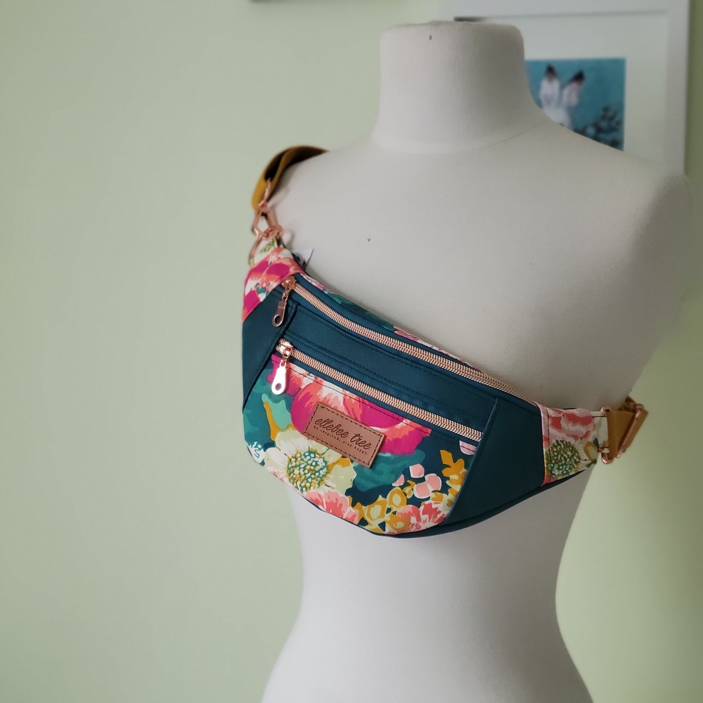 Bloomy Teal Florals Ferris Fanny Pack